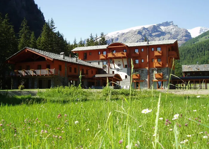 Le Rocher Hotel Champoluc